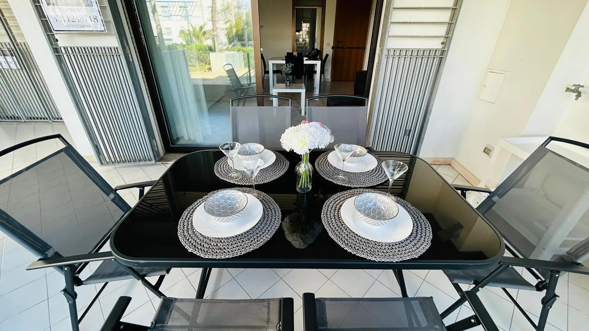 Appartamento Lungomare-Spiaggia Residenz Carinzia - ABISSINIA Riccione Italia