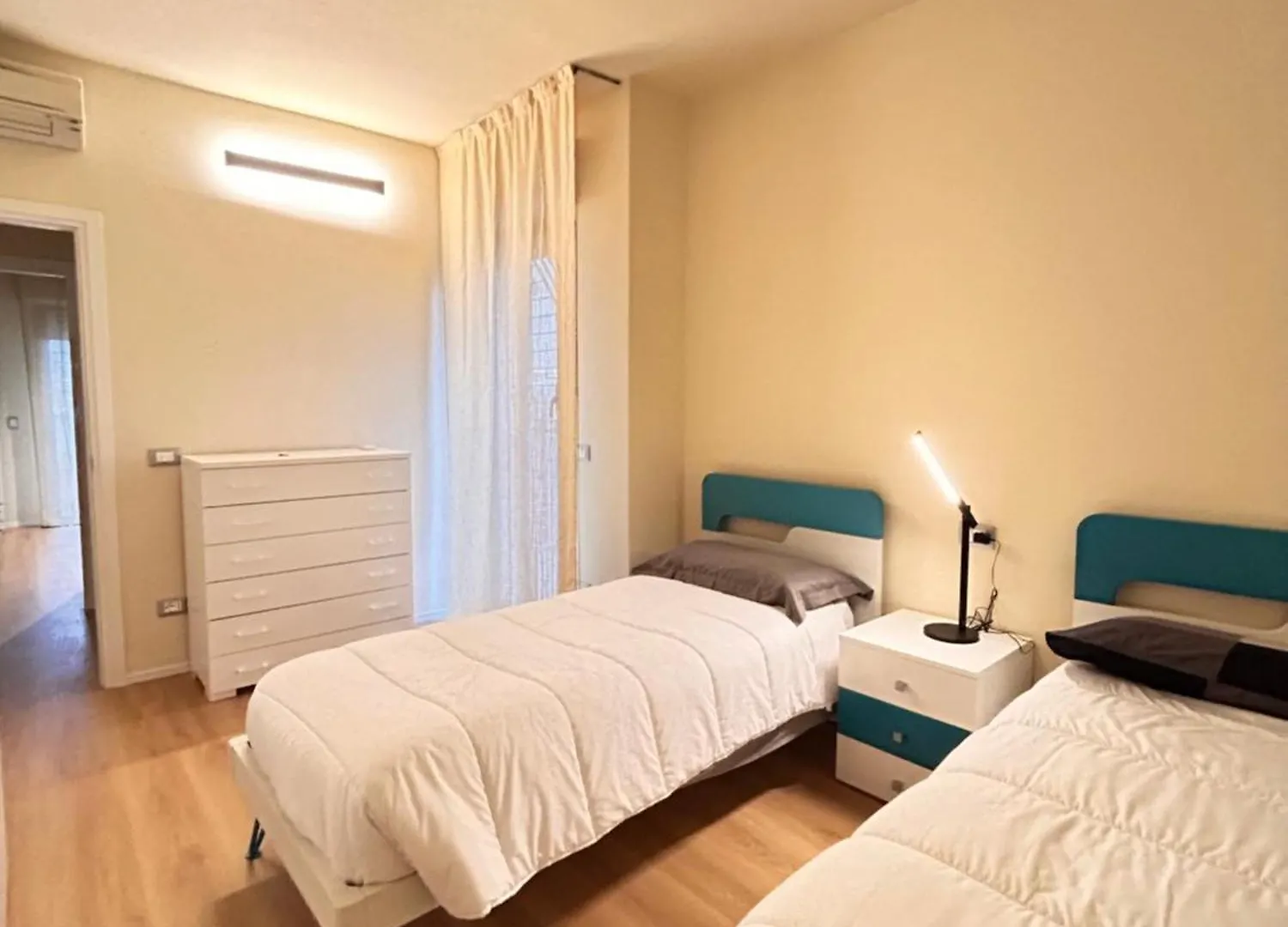 Lungomare-Spiaggia Residenz Carinzia - ABISSINIA Riccione Appartamento